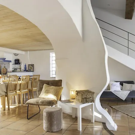 La Grande Voile Apartment *